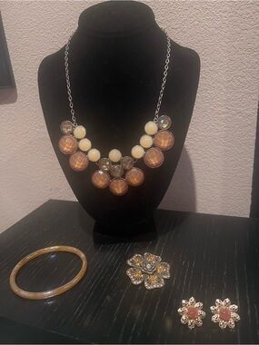 Statement Brown and Cream Bib Necklace - Women Jewelry